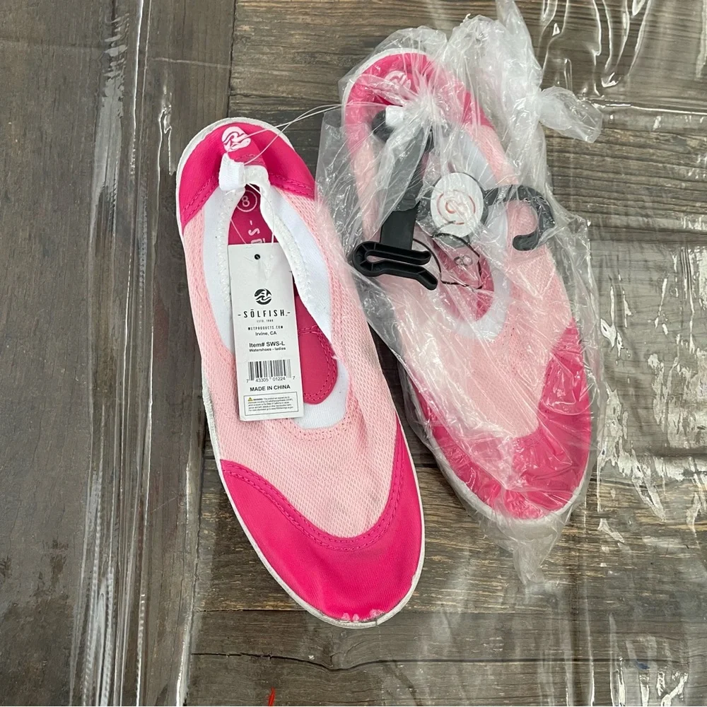 SOLFISH Kid's Watershoes Size 8 In Pink